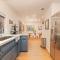 Corlieu Falls Cabin in Sugar Pine 8 miles from Yosemite with Gazebo, Hot tub a shack and Bar top - Окхерст