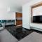 Hotel Le Crystal Montreal