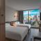 Moxy Downtown Los Angeles