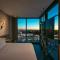 Moxy Downtown Los Angeles