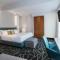 Hotel Le Crystal Montreal