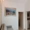 Holiday Batarelo