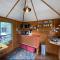 Idyllic Cabin Retreat Only 5 Minutes Away From Nelson