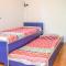 3 Bedroom Lovely Home In Hendaye