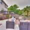 Dock and Kayaks Lakefront Roanoke Rapids Home - 罗阿诺克拉皮兹
