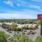 Ramada by Wyndham Jacksonville I-95 by Butler Blvd - Jacksonville