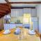 Cozy Home In Castelnau D Mandailles With Kitchen - Castelnau-de-Mandailles