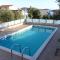Family-friendly apartments with swimming pools Sevid, Trogir - 21163