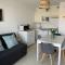 Appartement F2 avec balcon, à 2 pas de la plage, parking privé, animaux admis - FR-1-482-113