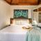 Palms City Resort
