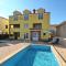 Apartments Oliva