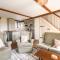 Wisteria Cottage - Musbury