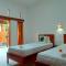 Tunjung guest house lovina beach