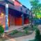 Tunjung guest house lovina beach