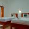 Tunjung guest house lovina beach