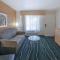 Ramada by Wyndham Costa Mesa/Newport Beach