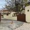 WALNUT TREE VILLA