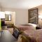 Super 8 by Wyndham Jackson