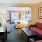 Clarion Pointe Medford