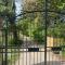 Suite le Quervalat dans magnifique bastide 18eme