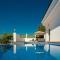 Villa Sea Breeze by Solset
