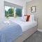 Lily House by YourStays - Cosy 3 Bedroom House in Crewe