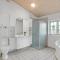 Beautiful Home In Farsø With Kitchen - Myrhøj