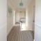 Church Farmhouse - Castle View (4 bedroom) & Church View (2 bedroom)