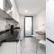 2F MTR - Marbella Temporary Rent 3bedrooms Old Town