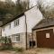CLIFFE COTTAGE - Countryside Cottage in Castleton, Peak District National Park