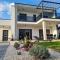 Villa Adria near Šibenik, 90 meters from the sea