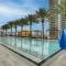 Luxe Hollywood Condo Resort Perks and Beach Access! - هوليوود