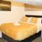 Modern Luxury Serviced Duplex Apartments by REPOSE- 150 Metro Court, WEST BROMWICH