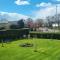 Spacious self contained flat in superb location - Lymington