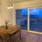 Sunny side Apartment
