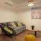 Sunny side Apartment