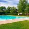 Apartment in residence with swimming pool near Peschiera del Garda.
