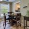 Bella Vista Townhome with Deck Near Back 40 Trails!