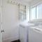 Luxury Ocean Views & Steps To The Sand - Tower 36 Lower Condo Unit