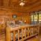 Mountain Cabin with Picturesque View