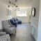 Outstanding 4-Bedroom Town House By Valore Property Services - Milton Keynes