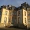Un appartement au château de Locquéran Finistère - 普卢伊内克