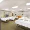 Ramada by Wyndham Clairmont/Grande Prairie