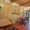 Apartment Fattoria Petraglia - Loggiato by Interhome