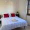 Lovely home 5 min walk to the beach, 3 bedrooms ample outdoor relax and WIFI
