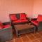 Lovely home 5 min walk to the beach, 3 bedrooms ample outdoor relax and WIFI