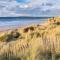 Beach house with sea views minutes from the surf - Northam