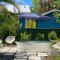 Cozy Renovated Vintage Modern House Downtown! - Fort Myers