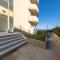 Beachfront Luxurious Newly Built 2-Bed Flat with Stunning Sea Views & Terrace