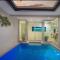Tropical Villa Hideaway - Йоркейс Кноб